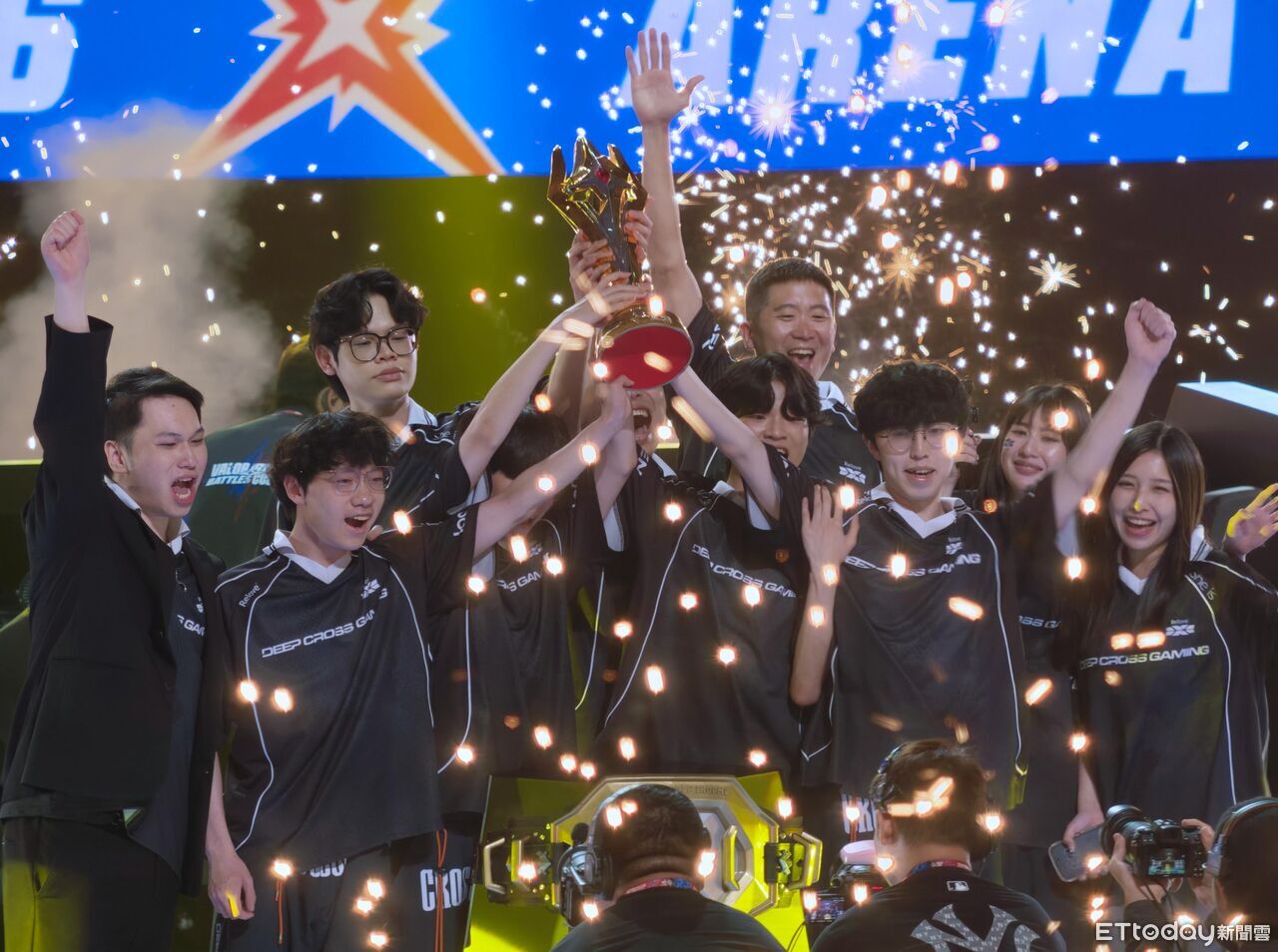 [閒聊] 傳說對決APL台灣再奪冠！DCG 4：2勝BAC