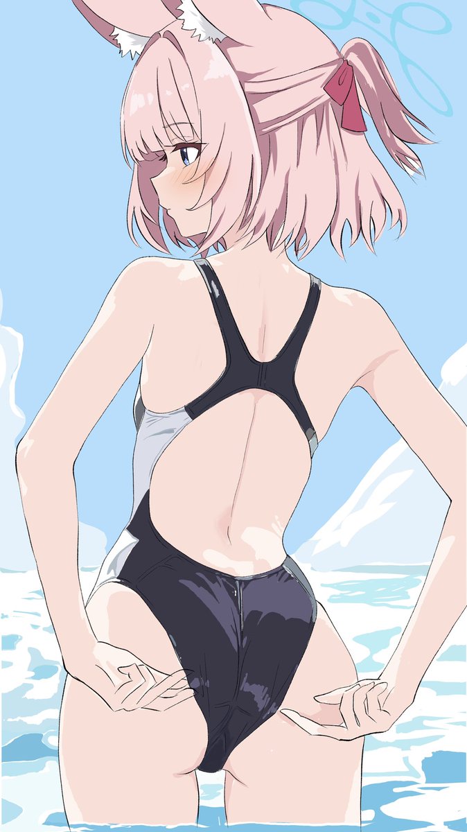[蔚藍] 泳裝妮可