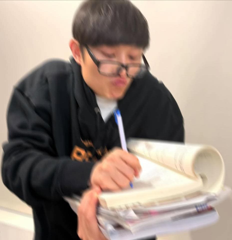 [情報] 楠木同學的高中出道計畫瀕臨失敗 動畫化