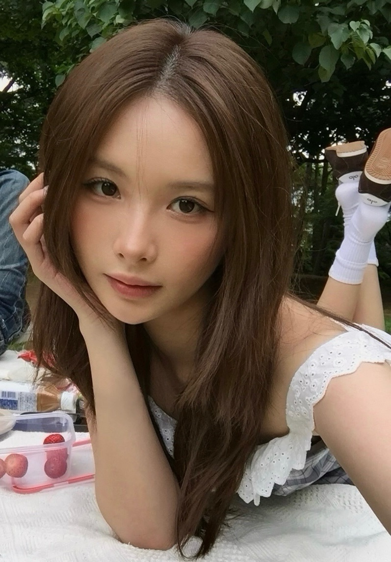 [正妹] 蔡中泠
