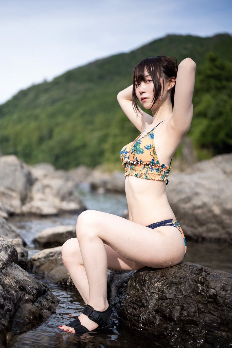 [正妹] 很瘦