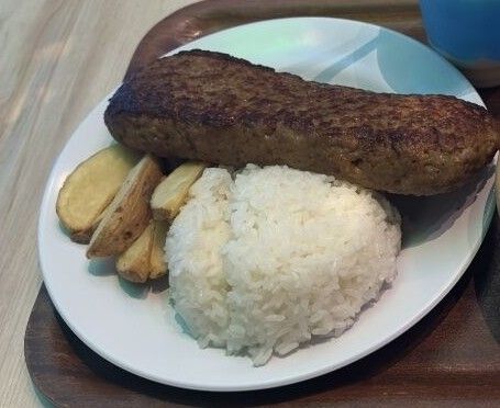 Re: [閒聊] 大家喜歡吃漢堡排嗎？