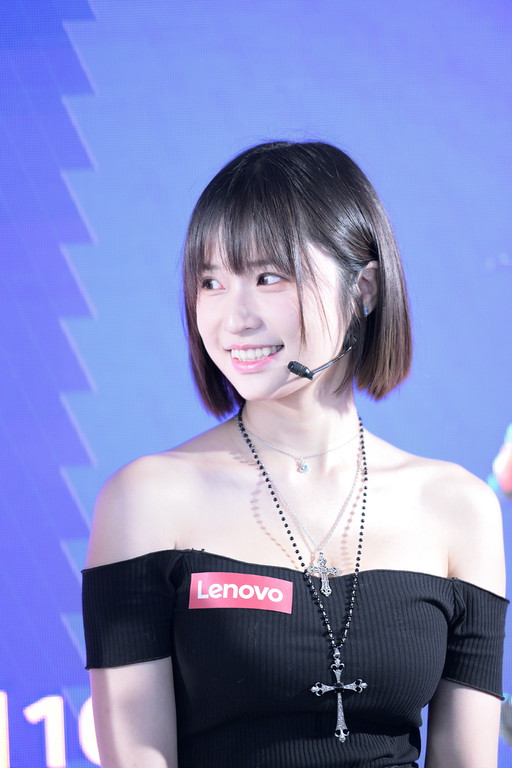 [正妹] 牛牛妹