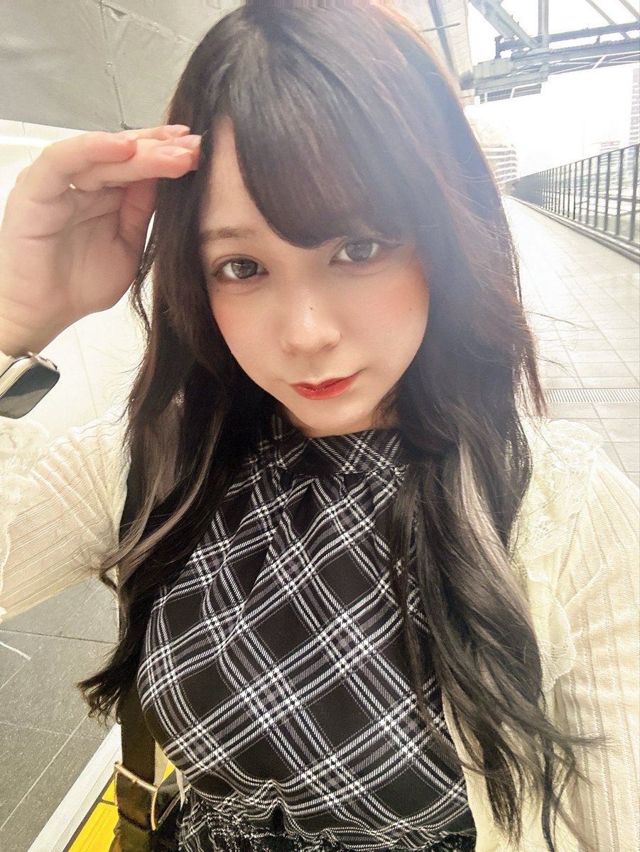 [正妹] 柏青哥店員