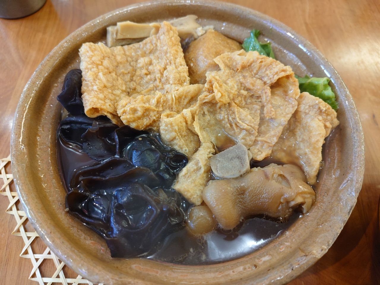 [閒聊] 手遊變單機買斷制算神之一手嗎？