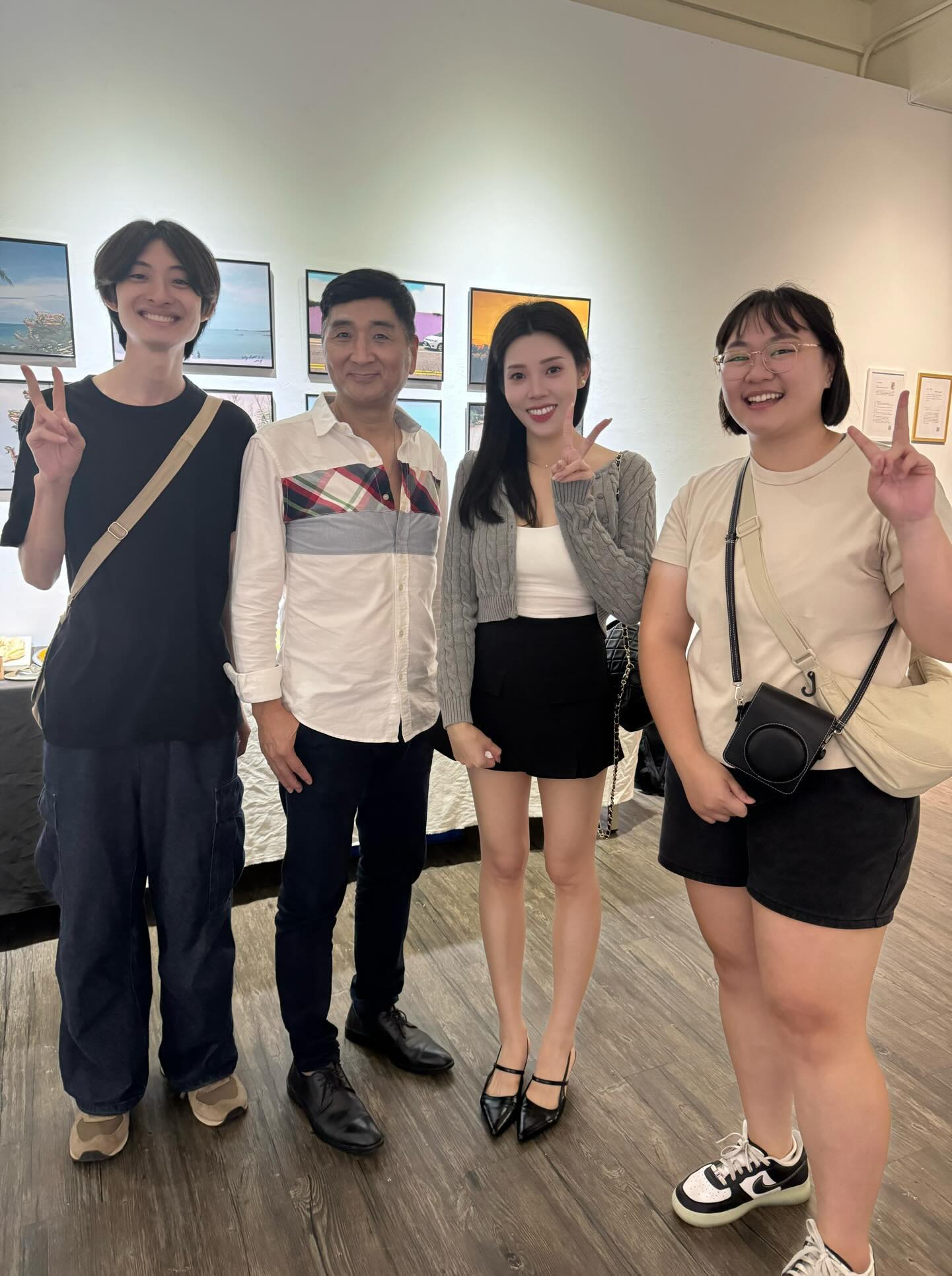 遇見迷因本人太興奮ㄌ🤩🤩🤩
有人知道他是誰嗎？
