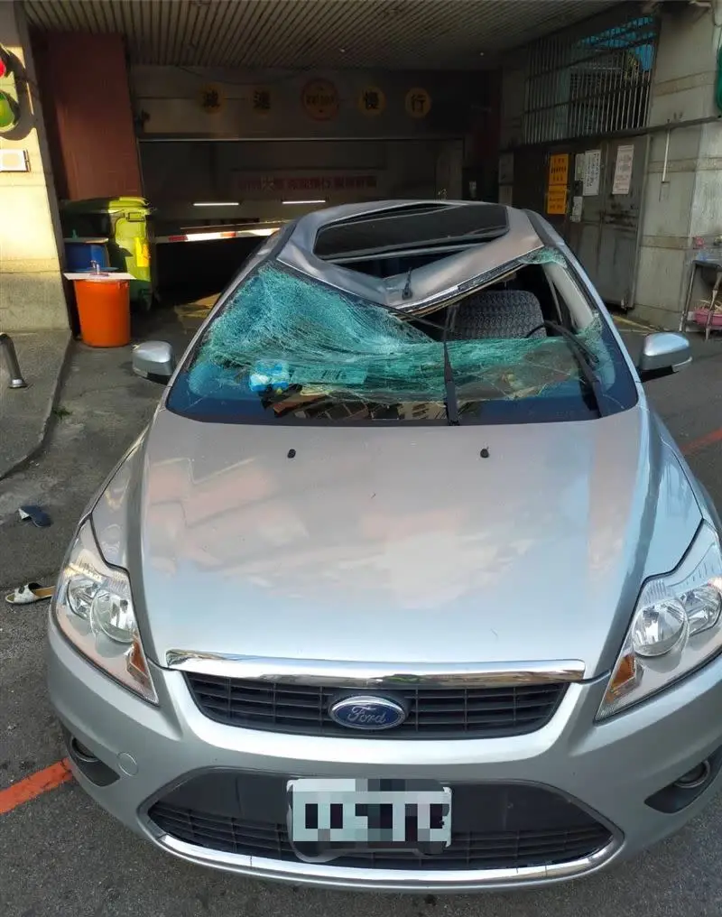 Re: [閒聊] 現實生活中 開車救人損毀怎算？