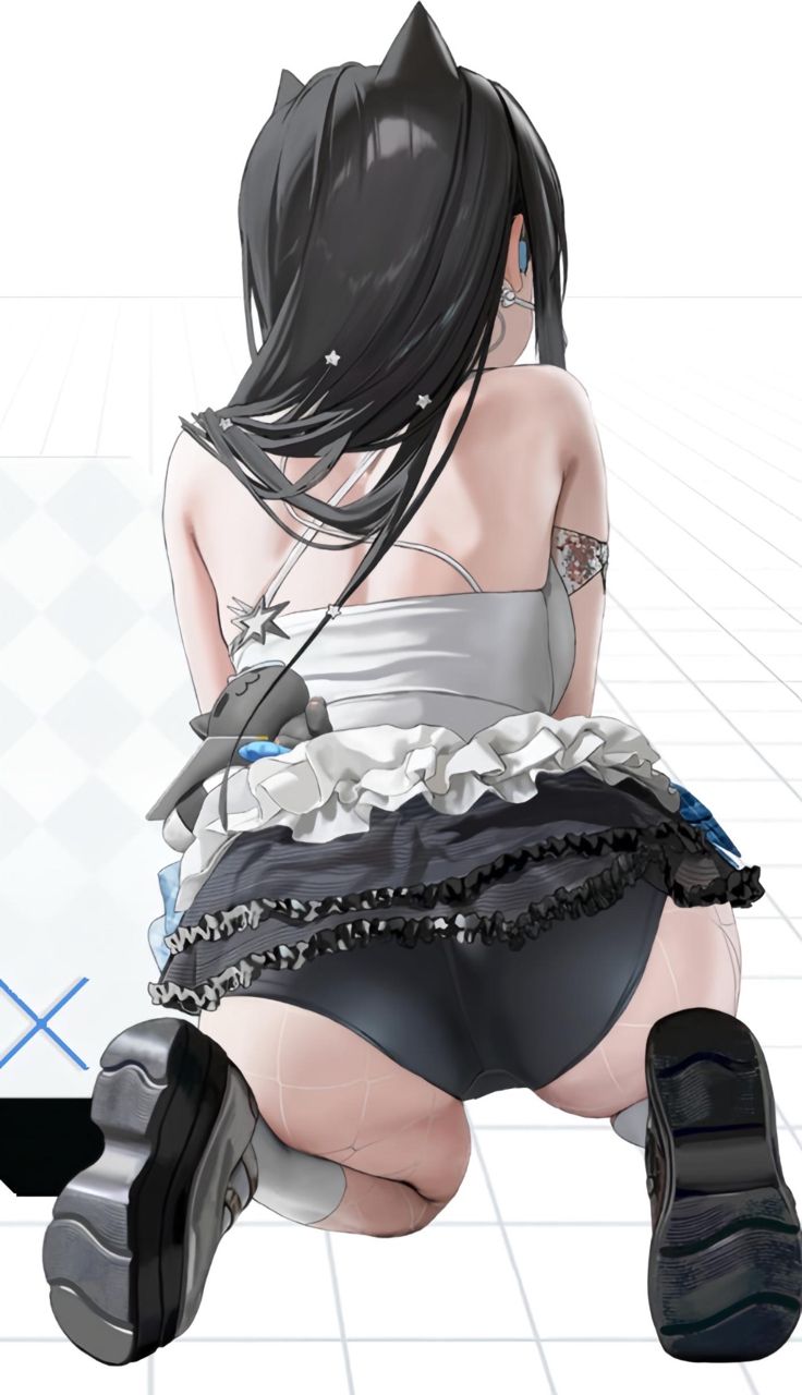 Re: [妮姬] 敏特跟阿妮斯的屁股 選？