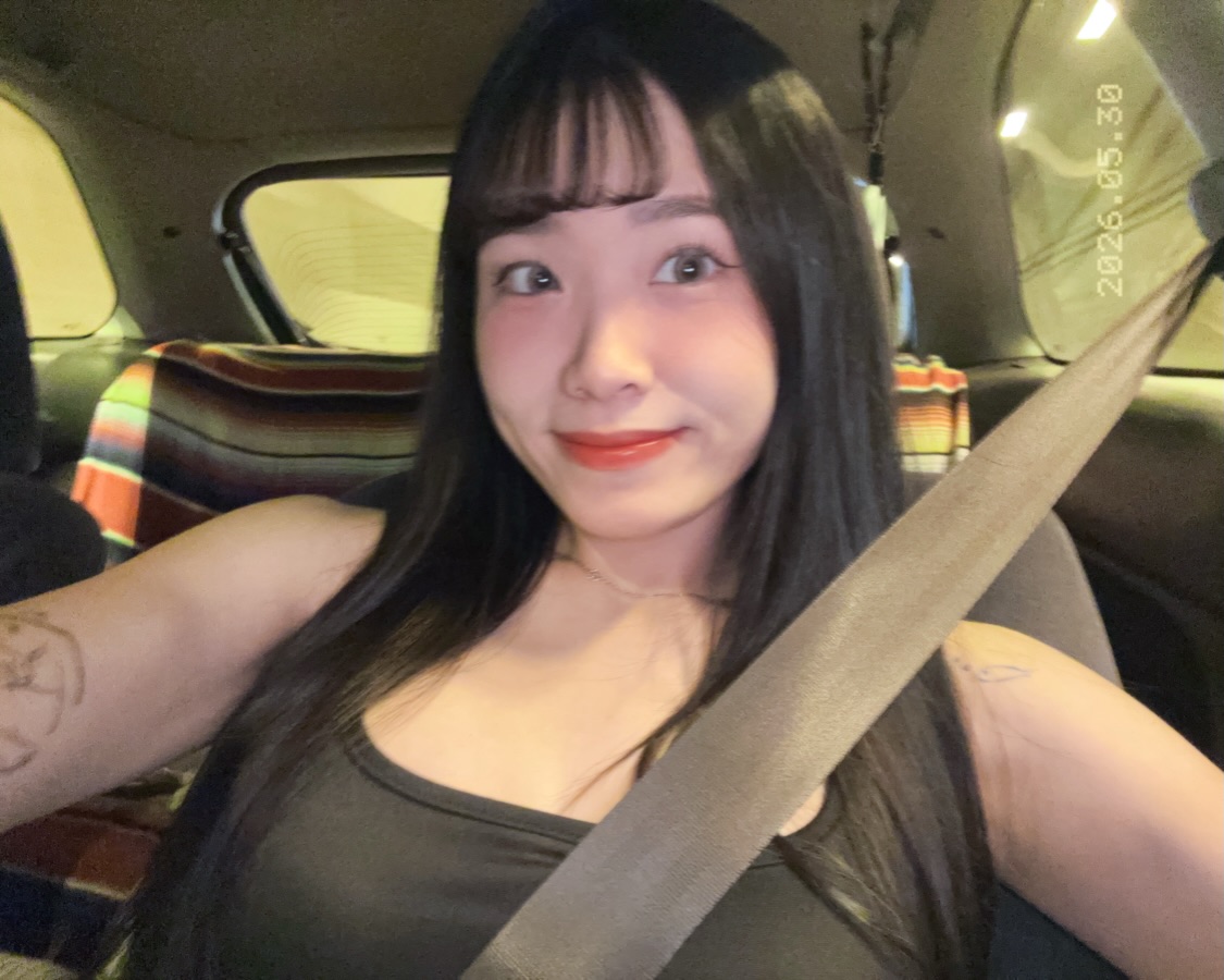 [正妹] Molly Liao