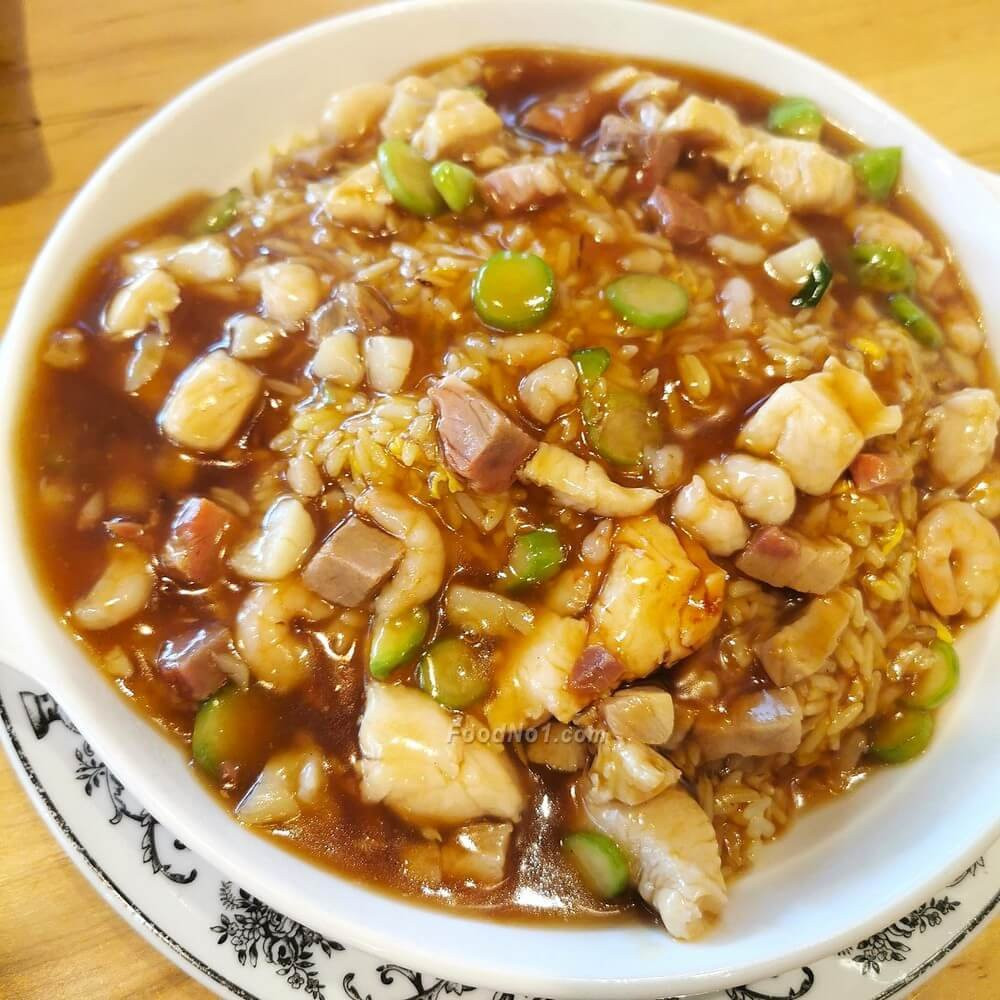 Re: [閒聊] 日本人會覺得外國壽司是邪道嗎？