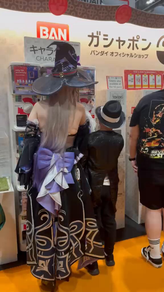 [閒聊] 魔女大人教小男孩如何扭蛋